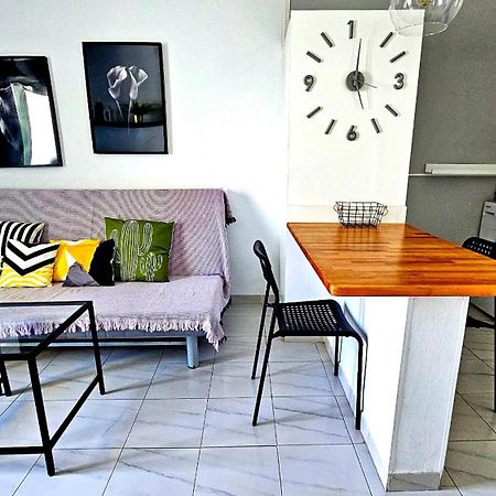 Cactus, Playa Y Piscina Apartment Costa Teguise Ngoại thất bức ảnh