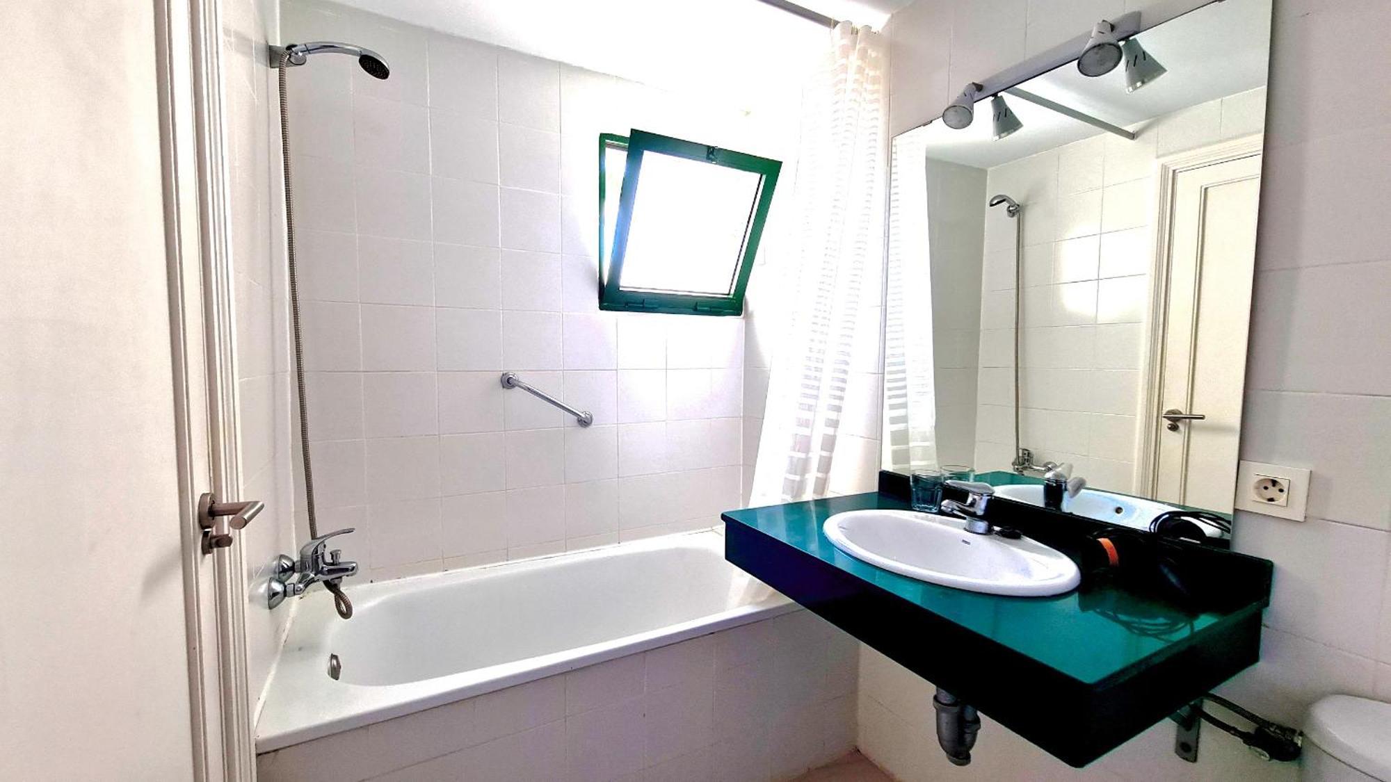 Cactus, Playa Y Piscina Apartment Costa Teguise Ngoại thất bức ảnh