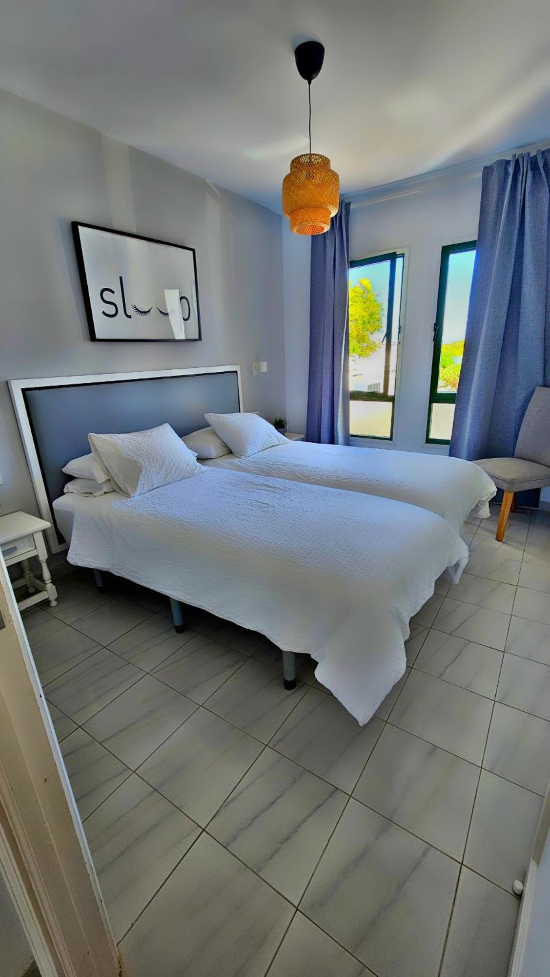 Cactus, Playa Y Piscina Apartment Costa Teguise Ngoại thất bức ảnh